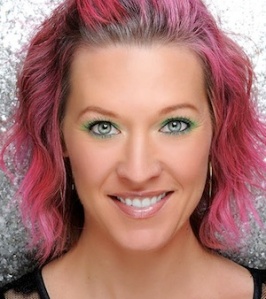 AmyZ, Sr VP of Product Development at UD wearing the shade "Freak" from the Electric palette